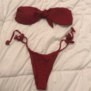 Devon Windsor - Rosie Top & Hannah Bottom